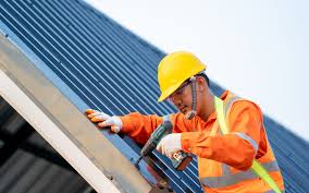 Best Roof Maintenance and Cleaning  in Aberdeen, WA